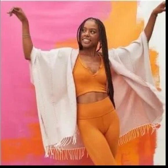 Gentle Fawn Hermosa Kimono - Picture 4 of 8